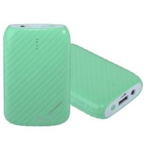 Carregador Roadstar RS-13PB 7800mAh