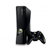 Microsoft Xbox 360 Slim 4GB foto principal