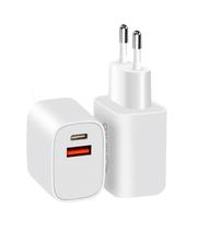 Carregador Quanta QTCACR2 USB/USB-C 20W - White