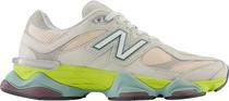 Tenis New Balance U9060GCB - Feminino