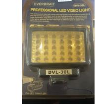 Iluminador LED DVL-30L para Filmadora Video