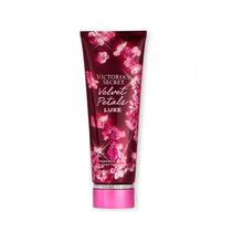 Victoria's Secret Lotion Luxe Velvet Petals 236ML 236ML