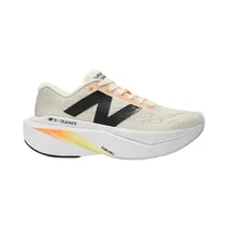Calzado Deportivo New Balance WRCXCA4 Fuelcell Trainer Femenino
