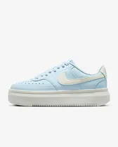 Calzado Nike Court Vision Alta Celeste