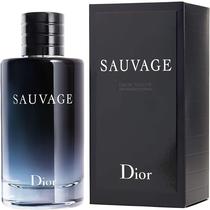 Perfume Christian Dior Sauvage - Eau de Toilette - Masculino - 200ML