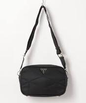 Guess Lifestyle Crossbody 100 % de Cuero Sintetico. No Se Lastimo A Ningun Animal. Os Bla