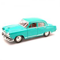 Car Lucky 1/24 GAZ-21 Russoan Car Green 24210 1957