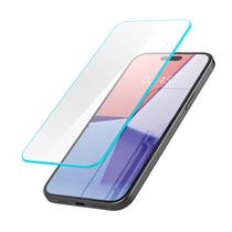 Pelicula para iPhone 15 Plus Spigen Glastr Slim HD AGL06890 - Transparente