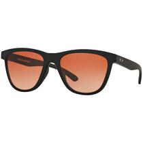 Lente de Sol Oakley OO9320-02