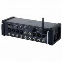 Behringer XR12