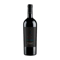 Vino Luccarelli Negroamaro Puglia 750ML