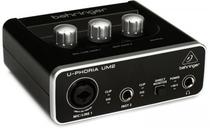 Interface Behringer U-Phoria UM2