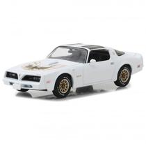 Carro Greenlight Pontiac Firebird Trans AM - 1977 - Escala 1/43 - Cameo White 86331