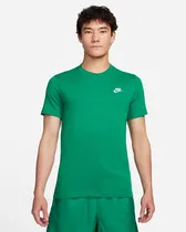 Remera Nike NSW Club