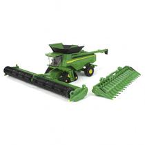 John Deere 1/64 Combine X9 1000 With Traks 45779