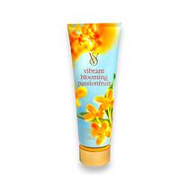 Victorias Secret Vibrant Blooming Passionfruit 236ML