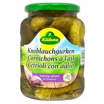 Kuhne Pepinillos Con Ajo 720GR
