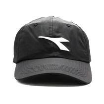 Diadora Gorro Sportstyle 21584A Logo Blanco Unisex Poliester Negro