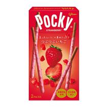 Palitinhos Cobertos com Creme e Pedacos de Morango Lotte Pocky 51G