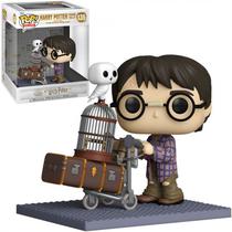 Funko Pop Harry Potter Deluxe - Harry Pushing Trolley 135