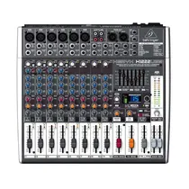 Mesa de Som Behringer Xenix 1222 USB