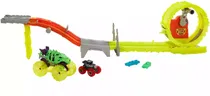 Mattel Hotwheels Monster Trucks Charge & Chase Challenge - HXT05