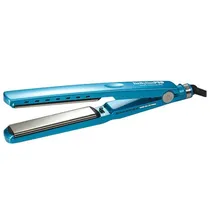 Prancha Babyliss Pro Nano Titanium XL BNT9091TXLUZ 485°F/250°C/Bivolt - Azul