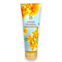 V.s Lotion Vibrant Blooming Passion Frui