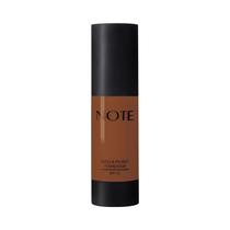 Base Note Mattifying Extreme SPF15 115 Ebony 30ML