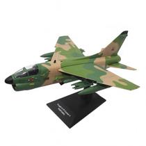 Aviao 1/72 Vought A7P Corsair II 27293-65