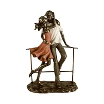 Figura Decorativa de Pareja Concepts 437-4211359 25 CM