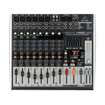 Mesa de Som Behringer X1222 - Xenyx