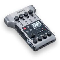 Zoom Podtrack P4 Podcast Recorder