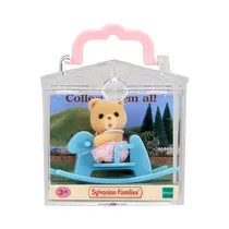 Figura Epoch Sylvanian Families Baby Carry Case Bear On Rocking Horse 5199