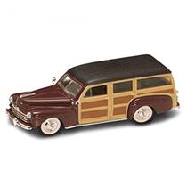 Car Lucky 1/43 Ford Woody Bordo 94251 1948