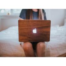 Capa Woodcessories Macbook Air e Pro 13 Ecoskin Macbook Cover Walnut - 4260382631629