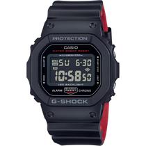 Relogio Casio G-Shock DW-5600UHR-1DR Masculino Digital - Preto/Vermelho