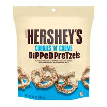 Pretzels Hersheys com Cobertura de Creme Branco com Cookies Pacote 240G