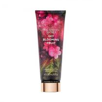 Locao Corporal Victoria's Secret SKY Blooming Fruit 236ML