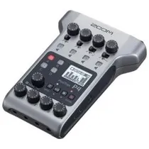 Zoom Podtrack P4 Podcast Recorder