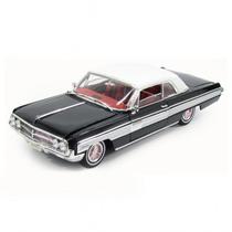 Car Lucky 1/18 Oldsmobile Starfire BLK 20208 1962