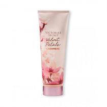 Locao Corporal Victoria's Secret Velvet Petals Cashmere 236ML