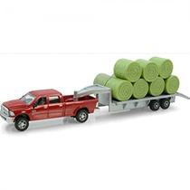 Caminhonete Case 1/64 Dodge-Ram 2500 Red Flatbed Trailer Bales 14855