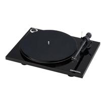 Pro-Ject Turntable Essential III Piano OM10