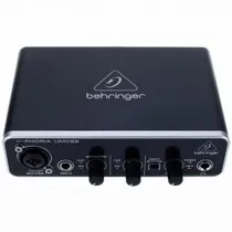 Behringer UMC22