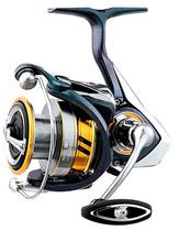 Molinete Daiwa Regal LT3000D-CXH