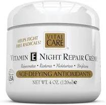 Vital Care Crema Hidratante Vitamina e Night Repair 120ML