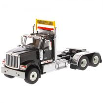 Caminhao International 1/50 HX520 Tandem Tractor Black 71003