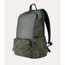 Mochila Tucano Terra para Laptops 15" - 15.6" Military Green - BKTER15-Cam-VM