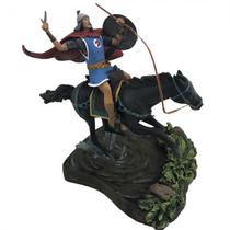 Boneco Dark Horse Ras-Prince Valiant 14325